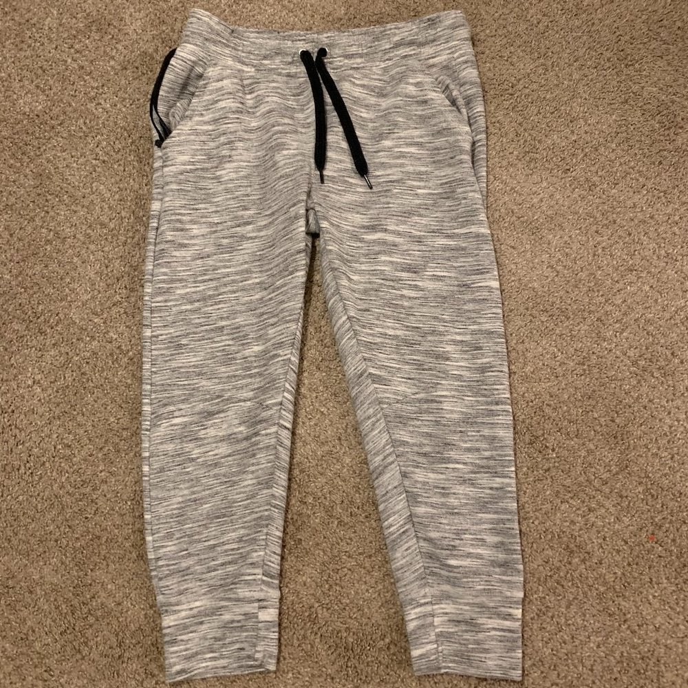 Beverly Hills Polo Club Capri Length Sweatpants